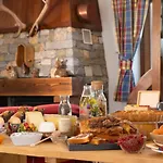 Le Reve Bed & Breakfast 3*