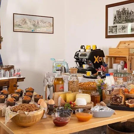 Le Reve ベッド・アンド・ブレックファスト 3*