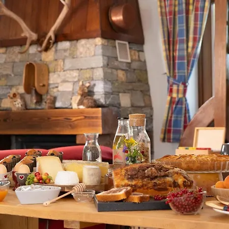 Le Reve Bed & Breakfast *