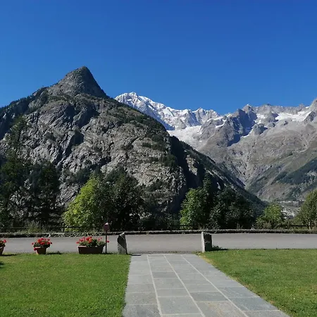 Le Reve Panzió Courmayeur